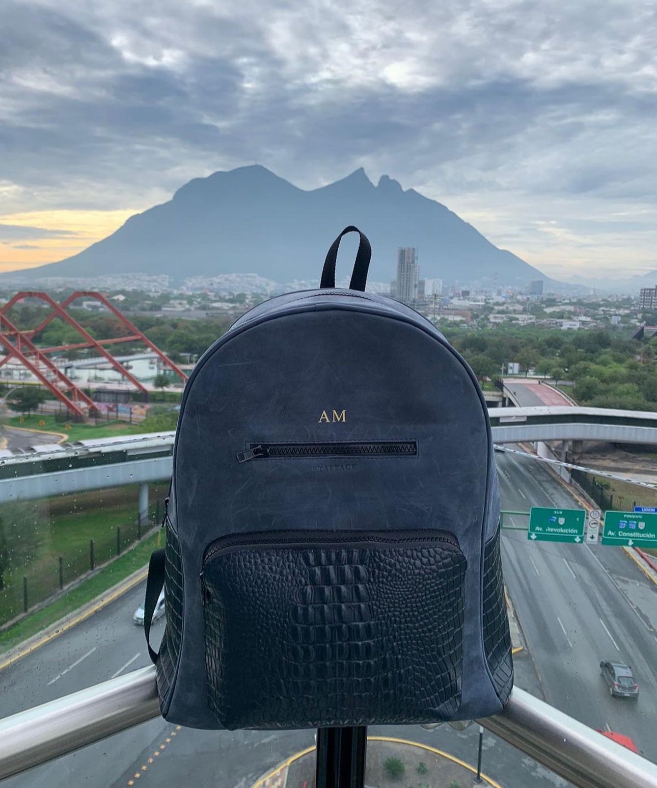 BackPack grabado coco 